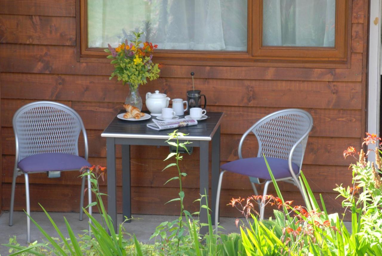 The Radnorshire Arms Hotel Presteigne Экстерьер фото